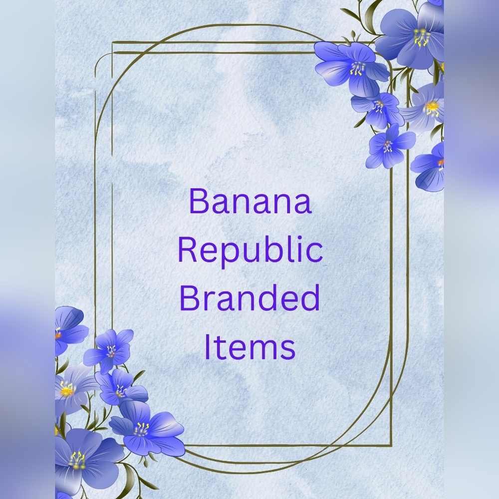 Banana Republic Blue Floral Design